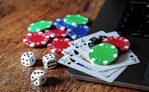 30 Hilarious Gambling Quotes that Will Make You Laugh Out Loud!.